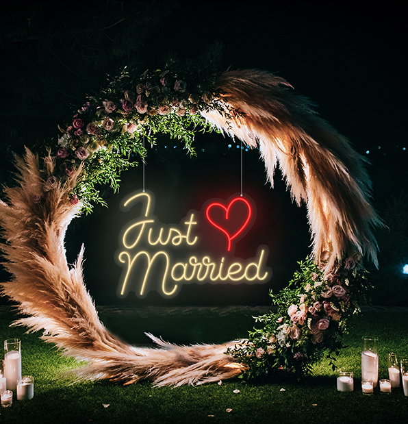 Just Married Light Neon Sign